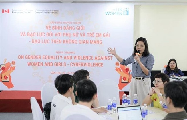 media training on gender equality, violence against women held in can tho picture 1