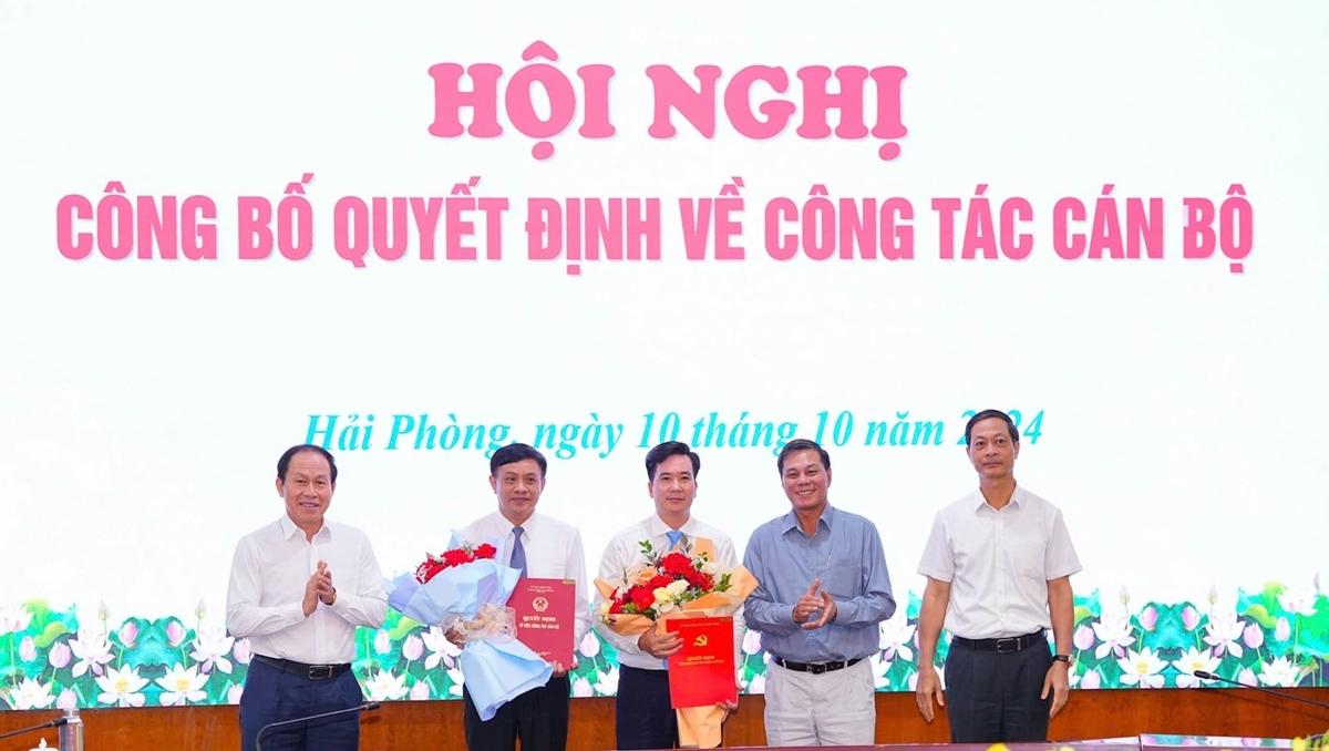 Bổ nhiệm Giám đốc Sở Nội vụ kiêm Phó Trưởng ban Tổ chức Thành ủy Hải Phòng