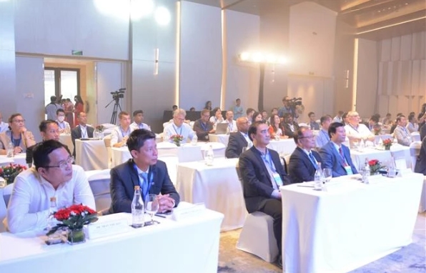 Da Nang hosts int’l conference on antenna measurements, applications