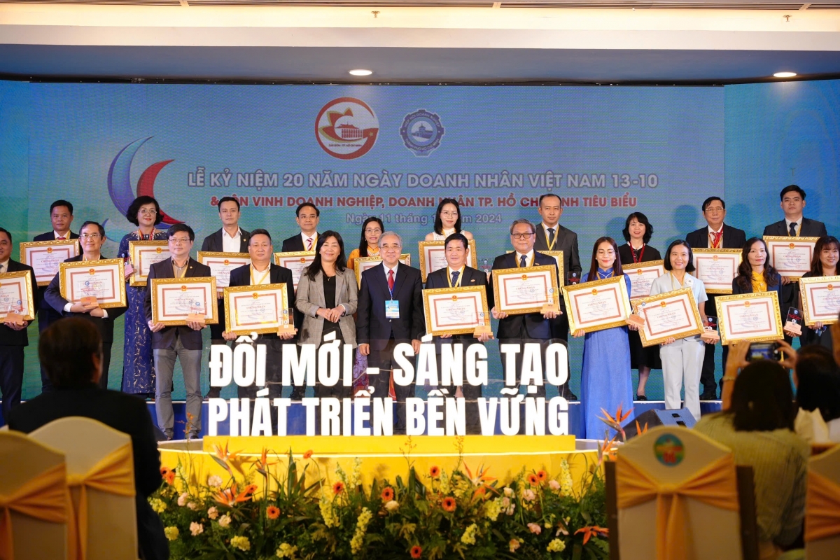 saigon co.op la doanh nghiep, doanh nhan tieu bieu nam 2024 hinh anh 3