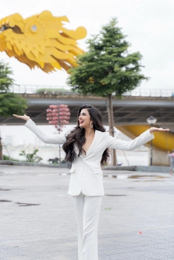 miss universe india 2024 rhea singha promotes da nang tourism picture 2