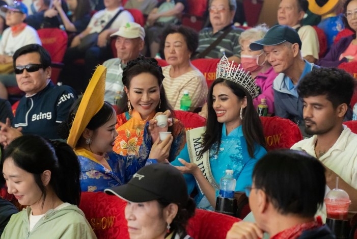 miss universe india 2024 rhea singha promotes da nang tourism picture 7