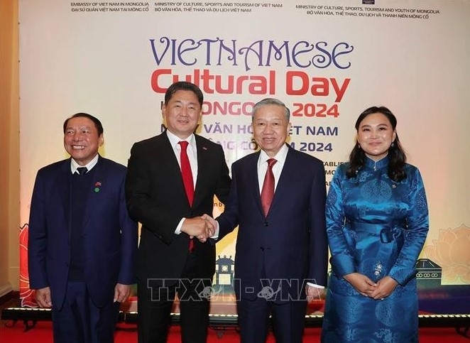 top leader attends opening ceremony of vietnamese cultural day in mongolia picture 1