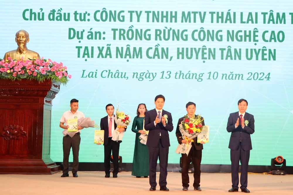 lai chau thu hut hon 2.000 ty dong tai hoi nghi xuc tien dau tu hinh anh 4