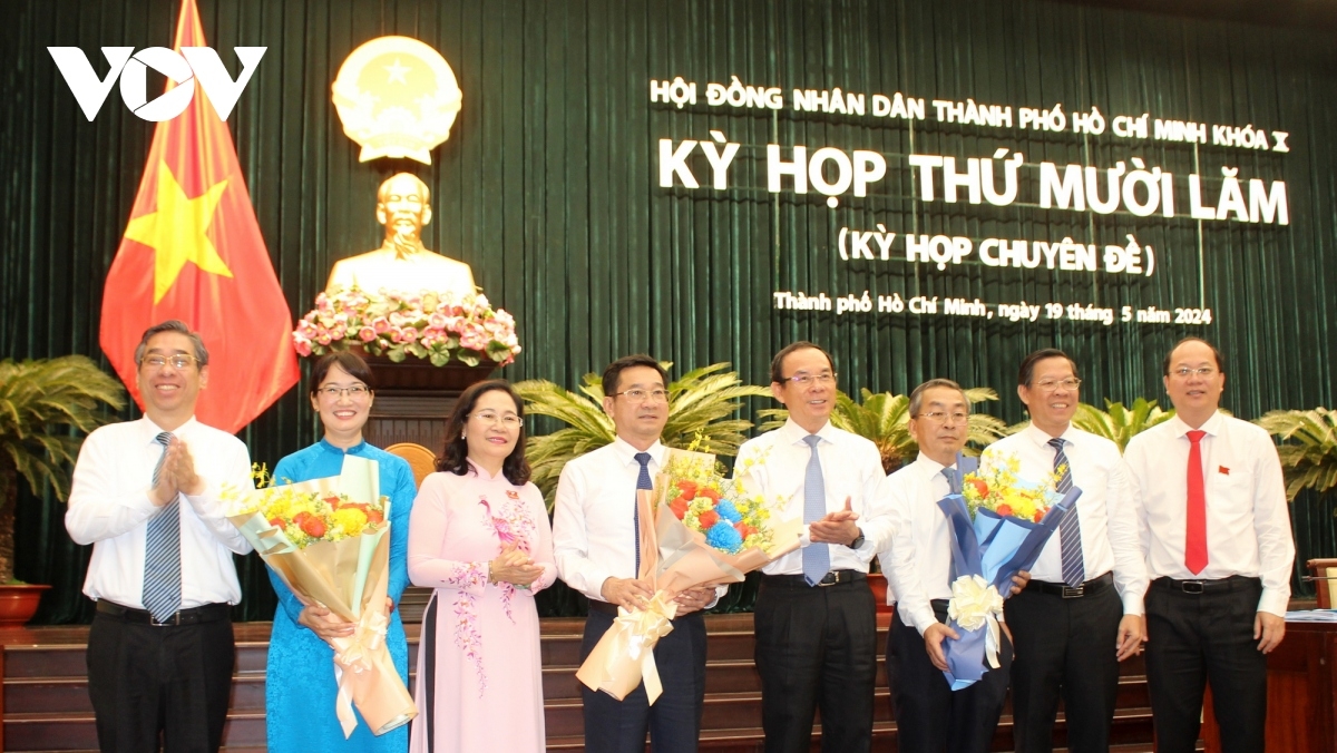 phan cong ong duong ngoc hai lam pho chu tich thuong truc ubnd tp.hcm hinh anh 2