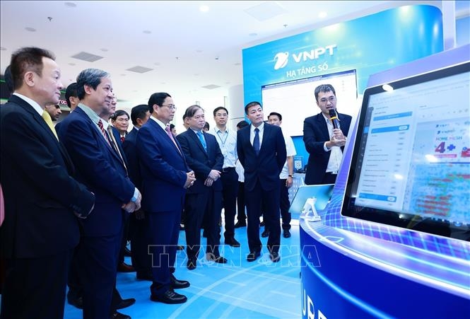 pm pham minh chinh attends vietnam innovation day 2024 picture 2