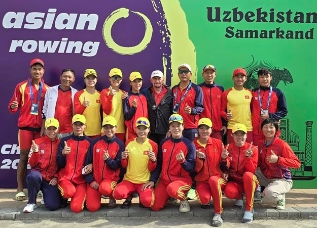 rowers bring home two asian championship golds picture 1