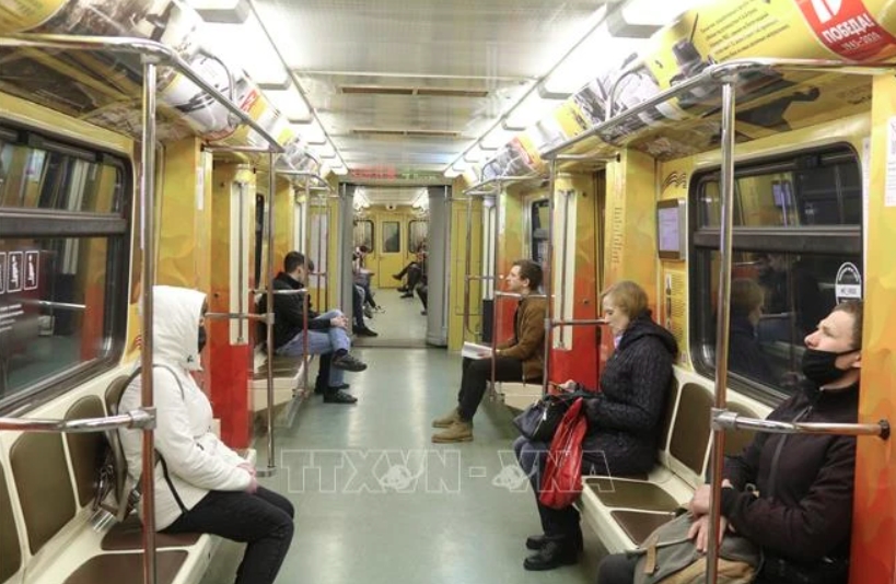 Russia to share experience in urban public transport development with Vietnam