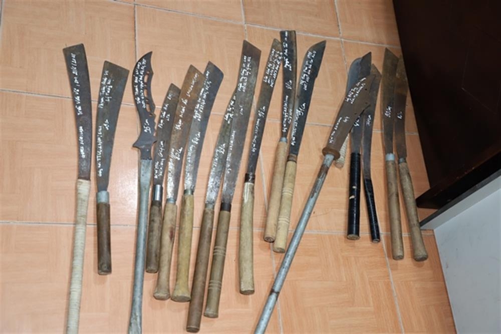 sóc trăng khởi tố các đối tượng sử dụng hung khí gây rối trật tự công cộng hình ảnh 1 soc trang khoi to cac doi tuong su dung hung khi gay roi trat tu cong cong hinh anh 1