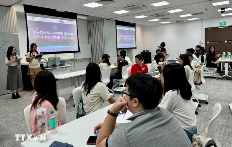 Vietnamese Student Association in Singapore hosts “Intellectual Arena” event