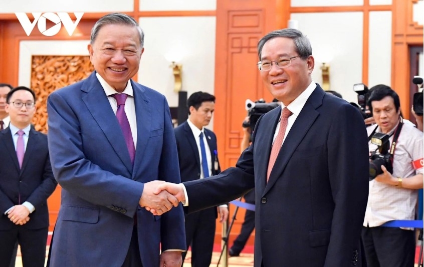 top vietnamese leader receives chinese premier li qiang in photos picture 2