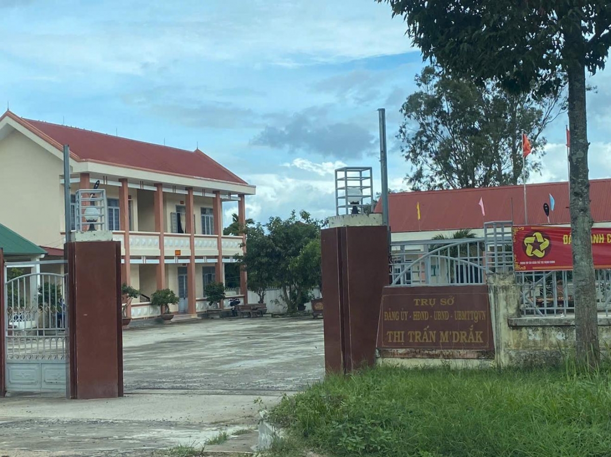 Ký văn bản trái luật, một chủ tịch thị trấn bị khởi tố
