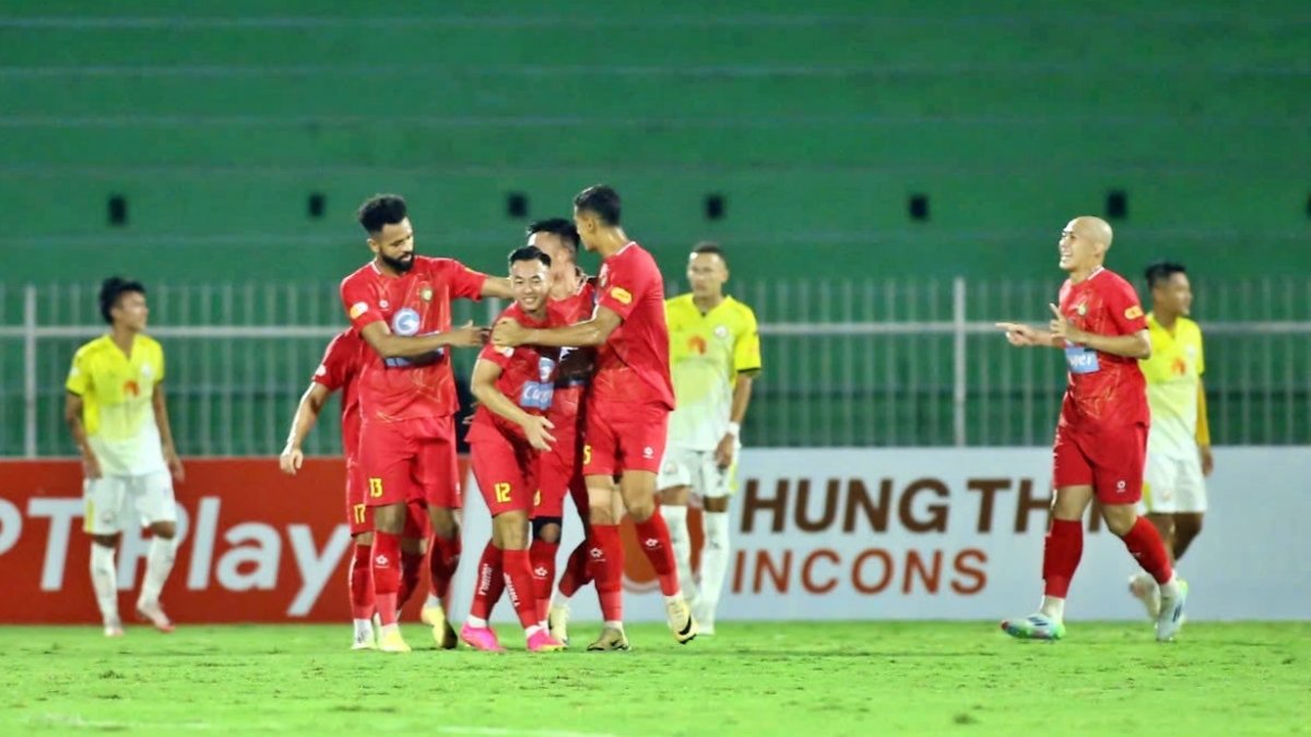 ket qua vong 4 v-league 2024 2025 thanh hoa soan ngoi dau cua hagl hinh anh 9