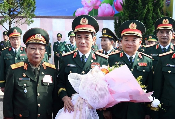 vietnam, laos promote border defence friendship exchange picture 2 vietnam, laos promote border defence friendship exchange picture 2