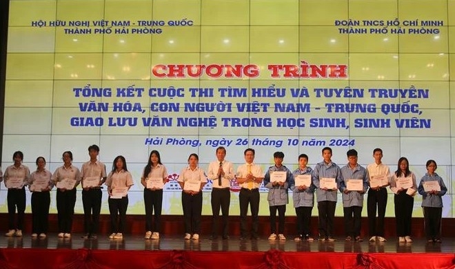 competition promotes cultural exchange between vietnamese, chinese youths picture 1