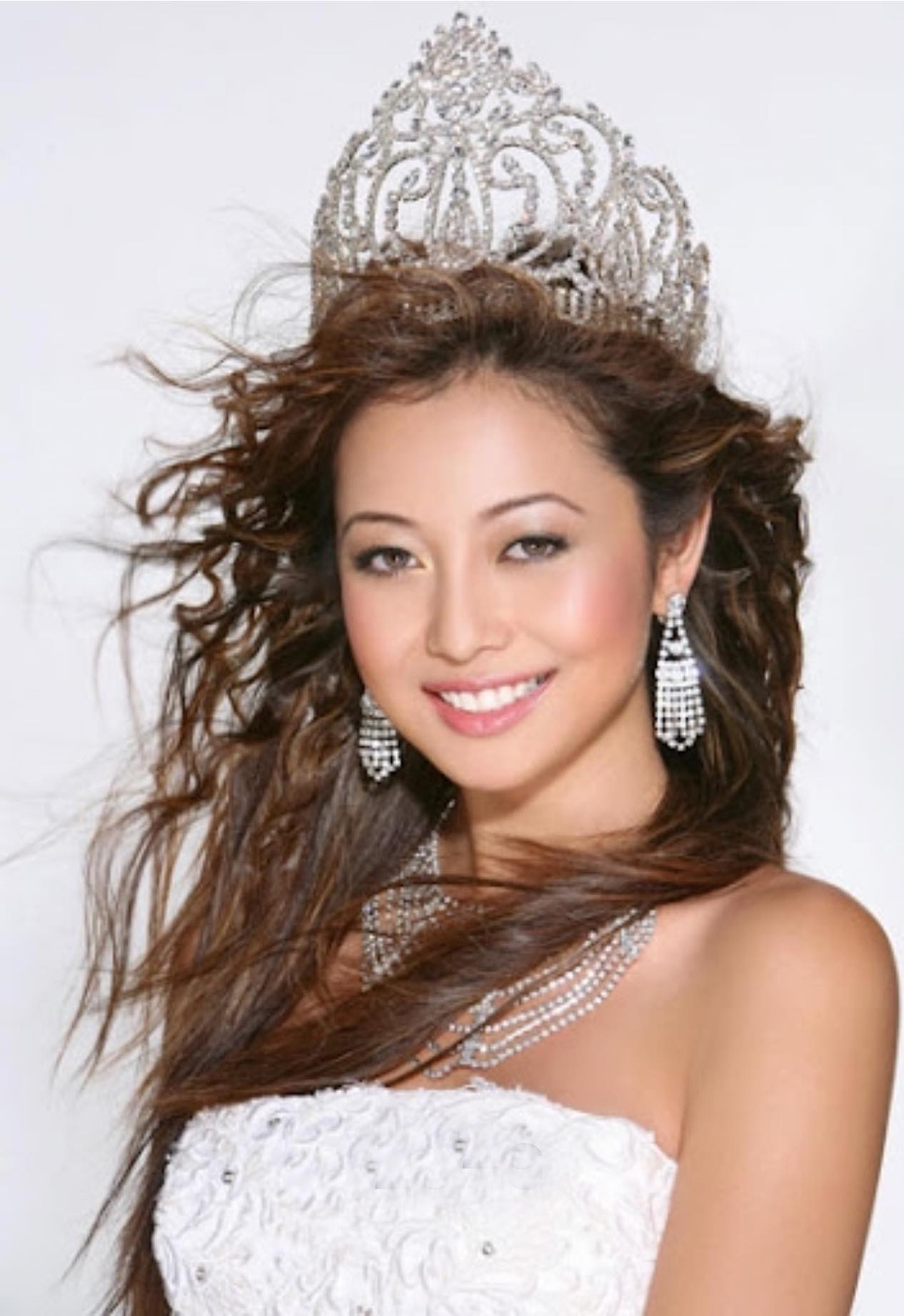 sao viet 3 11 ky duyen xuat hien noi bat tai miss universe 2024 hinh anh 4