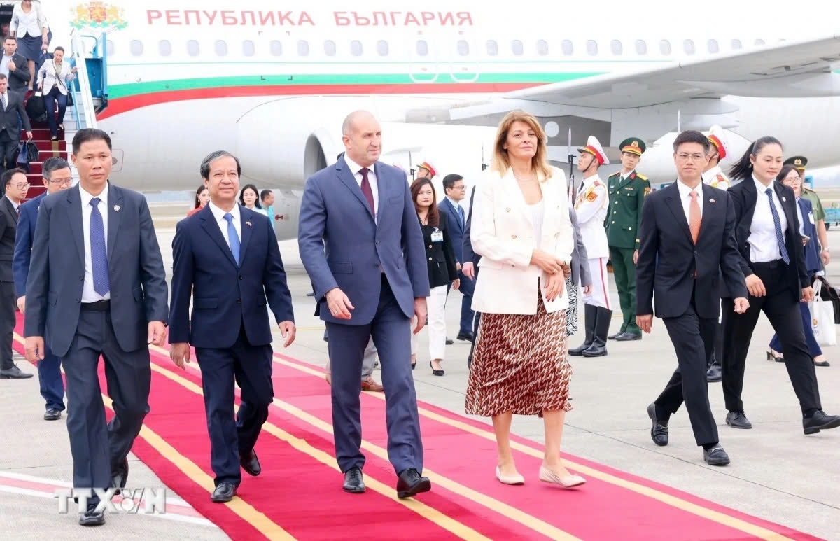 bulgarian president rumen radev s vietnam visit in the spotlight picture 1