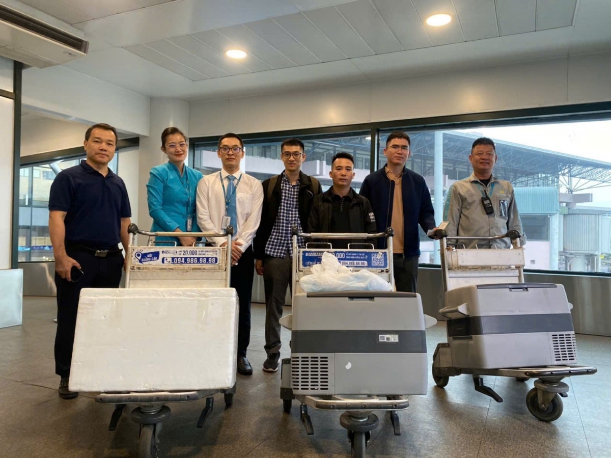 chuyến bay đặc biệt của vietnam airlines giúp hồi sinh nhiều trái tim hình ảnh 2 chuyen bay dac biet cua vietnam airlines giup hoi sinh nhieu trai tim hinh anh 2