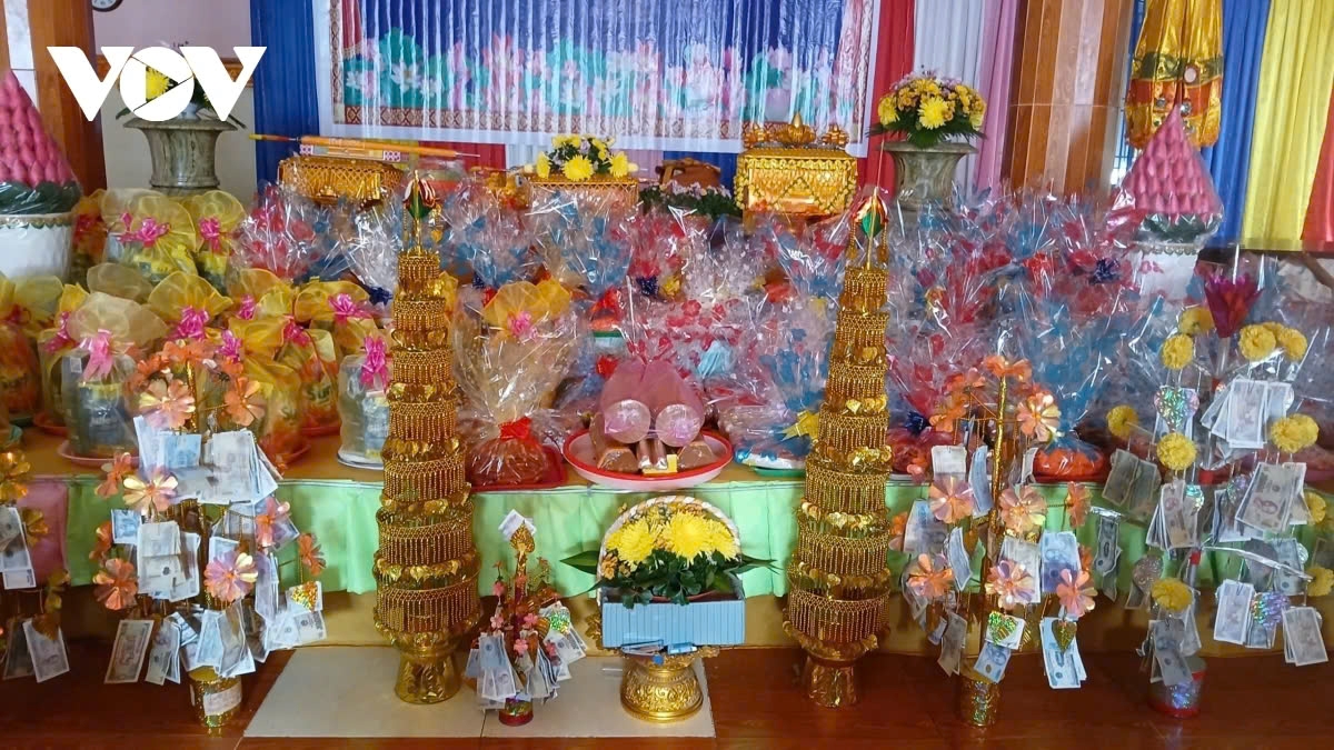 discovering the kathina ceremony of the khmer ethnic people picture 2 discovering the kathina ceremony of the khmer ethnic people picture 2