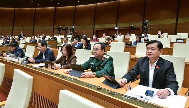 quoc hoi quyet dinh cap tuong quan doi khong qua 415 nguoi, tang tuoi nghi huu cua si quan hinh anh 2