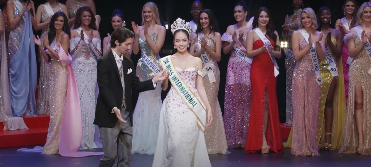 hoa hau thanh thuy dang quang miss international 2024 hinh anh 1