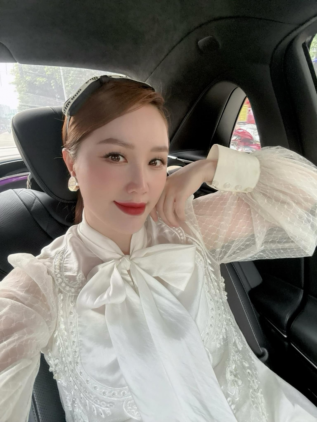 sao việt 12 11 Đăng khôi mua túi hiệu tặng vợ bầu hình ảnh 6 sao viet 12 11 Dang khoi mua tui hieu tang vo bau hinh anh 6