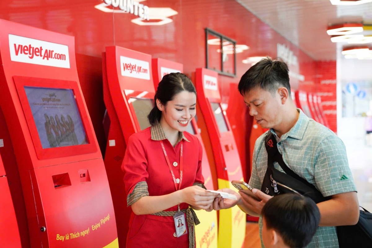 vietjet tao moi truong lam viec chuyen nghiep bang chinh sach uu viet hinh anh 3