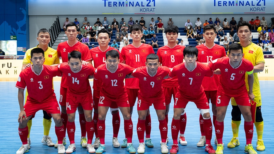 hlv diego giustozzi tu tin cung Dt futsal viet nam vo dich Dong nam A 2024 hinh anh 1