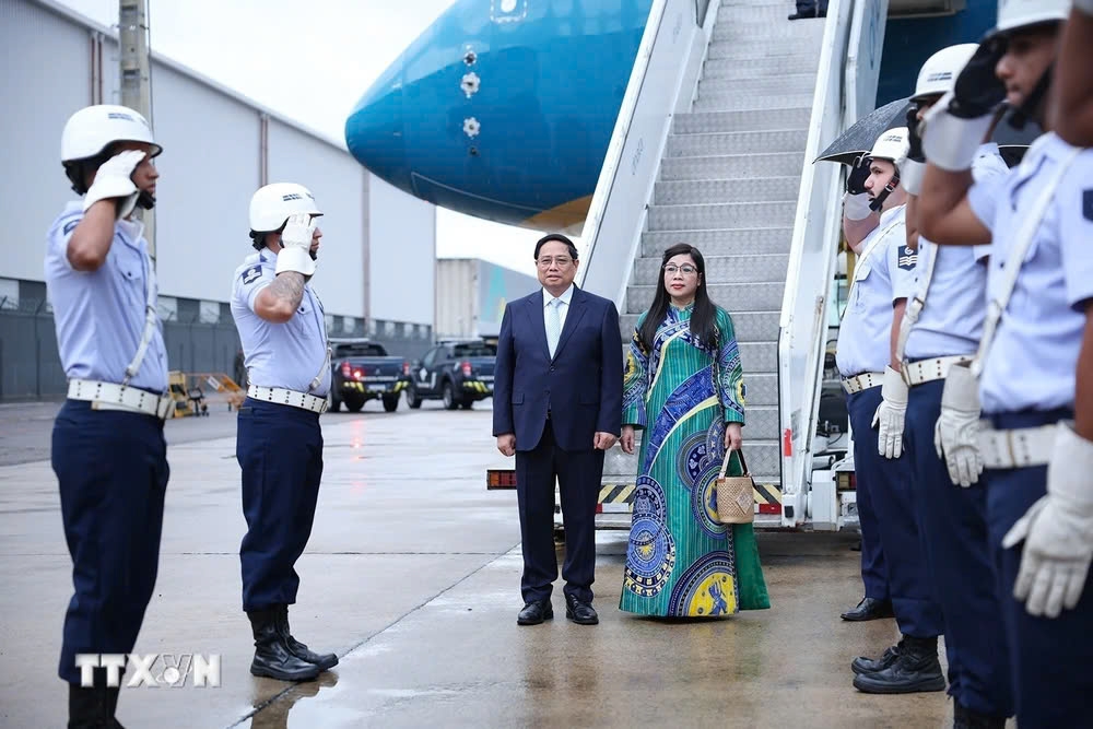 pm pham minh chinh arrives in brazil for g20 summit activities picture 1