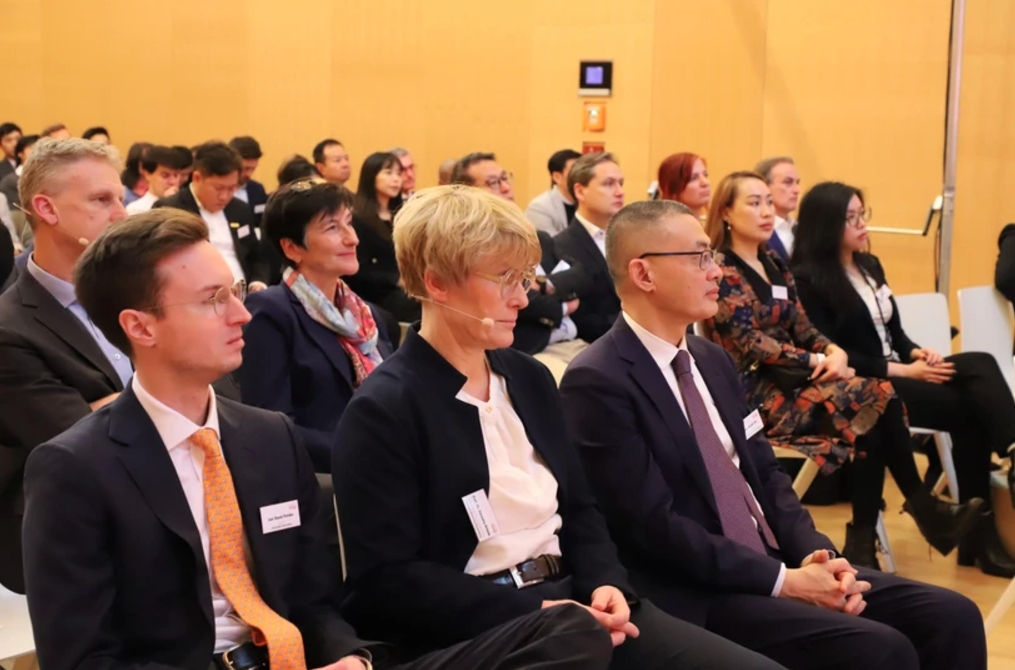 first vietnam dialogue opens new avenues for vietnam-germany cooperation picture 1