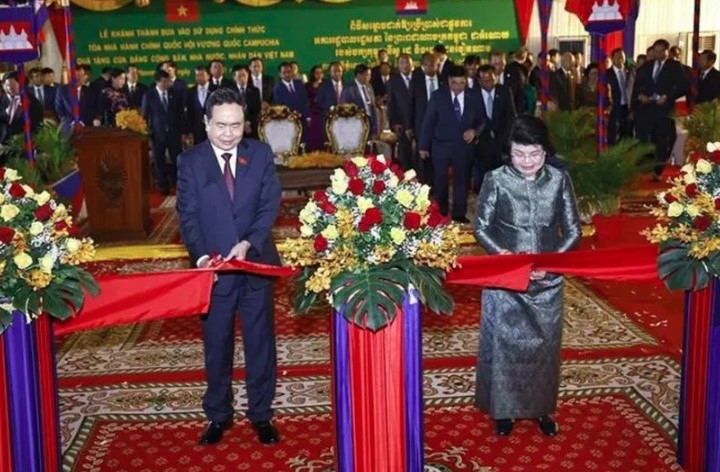 Work symbolising Vietnam-Cambodia friendship inaugurated in Phnom Penh