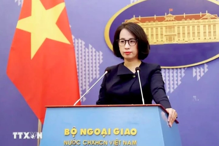 spokeswoman provides information about us s handover of aircraft to vietnam picture 1