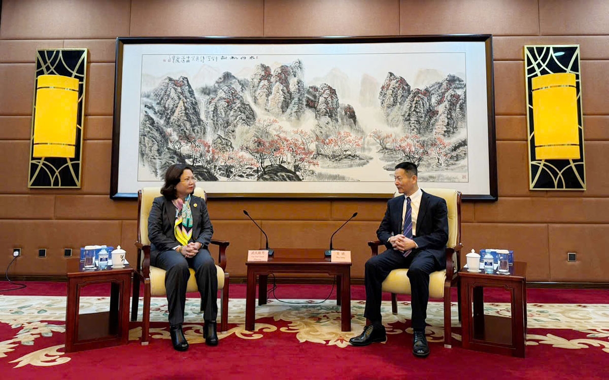 vietnam and china share experience in securities market development picture 1