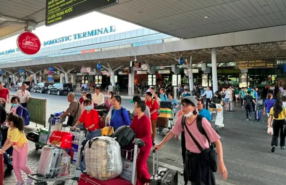 Passengers through airports to reach 10.5 million during Lunar New Year 2025