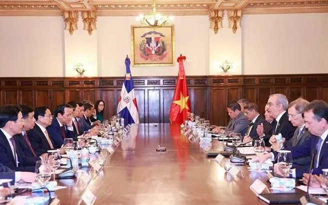 Vietnamese PM hold talks with President of Dominican Republic