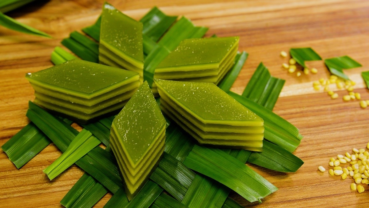 vietnamese dishes listed among top 100 best rated desserts in sea picture 2