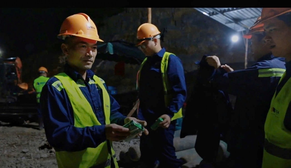 chạy đua tiến độ trên công trường Đồng Đăng - trà lĩnh hình ảnh 13 chay dua tien do tren cong truong Dong Dang - tra linh hinh anh 13