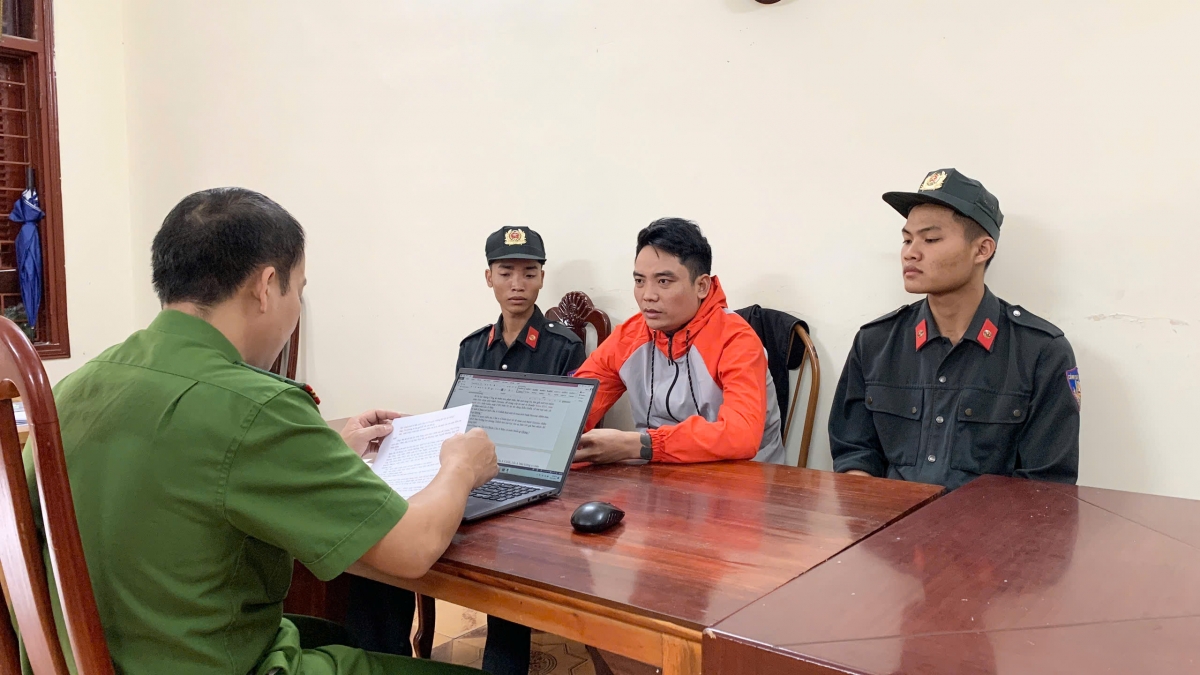 bat giu 2 doi tuong nguoi Dien bien tron truy na tai lao hinh anh 2 bat giu 2 doi tuong nguoi Dien bien tron truy na tai lao hinh anh 2