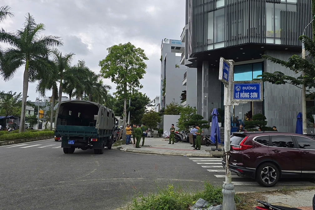 công an Đà nẵng khám xét trụ sở công ty tư vấn đầu tư gfdi tại Đà nẵng hình ảnh 1 cong an Da nang kham xet tru so cong ty tu van dau tu gfdi tai Da nang hinh anh 1
