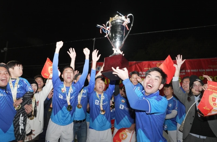 vietnamese community football tournament helps strengthen bond in japan picture 1