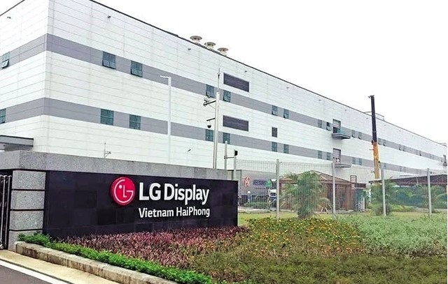 lg plans to pour further us 1 billion investment into vietnam picture 1