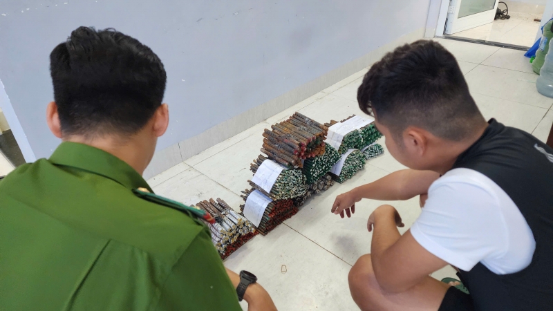 truy nóng nhóm 9x từ nghệ an vào Đà nẵng lừa bán thép xây dựng hình ảnh 1 truy nong nhom 9x tu nghe an vao Da nang lua ban thep xay dung hinh anh 1