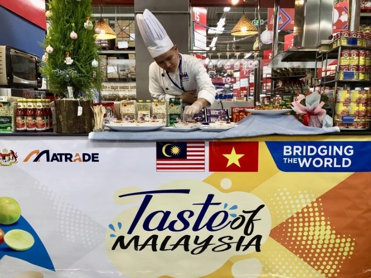 Global flavours flood Vietnamese retail market