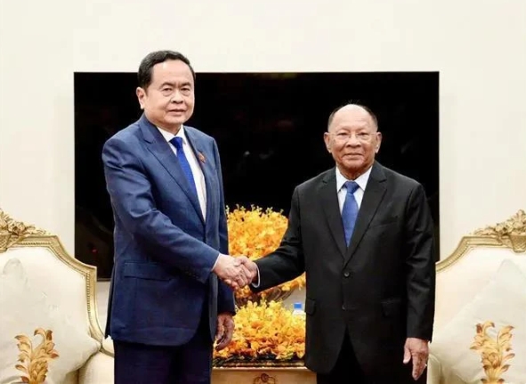 Vietnam prioritises education for youths on friendship, solidarity with Cambodia: NA leader