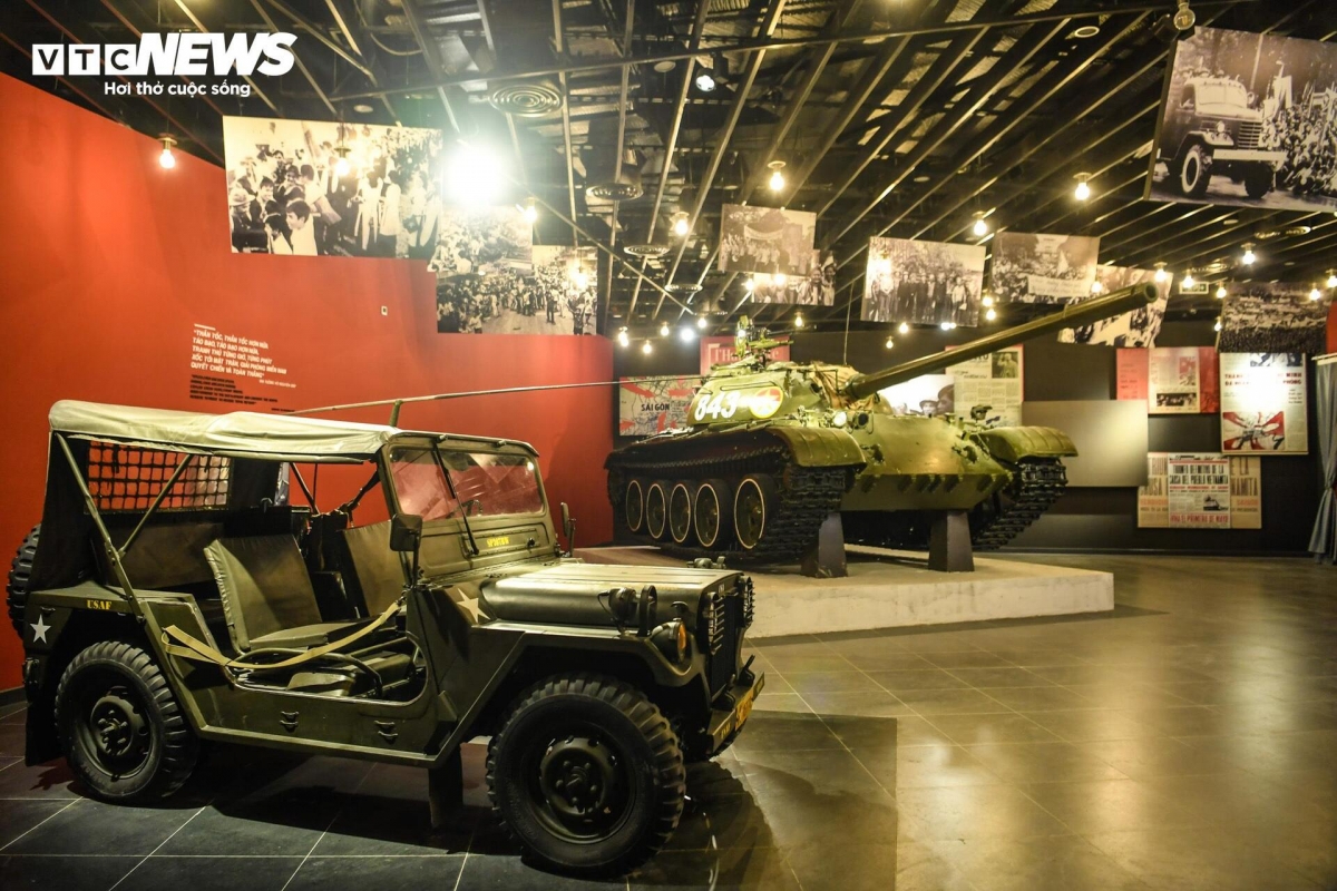 vietnam military history museum opens, visitors are eager to explore treasures picture 6