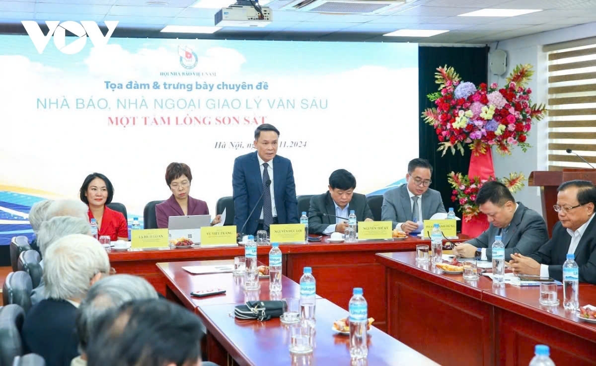nhà báo lý văn sáu chiến sỹ của đại lộ hồ chí minh trên làn sóng phát thanh hình ảnh 2 nha bao ly van sau chien sy cua dai lo ho chi minh tren lan song phat thanh hinh anh 2