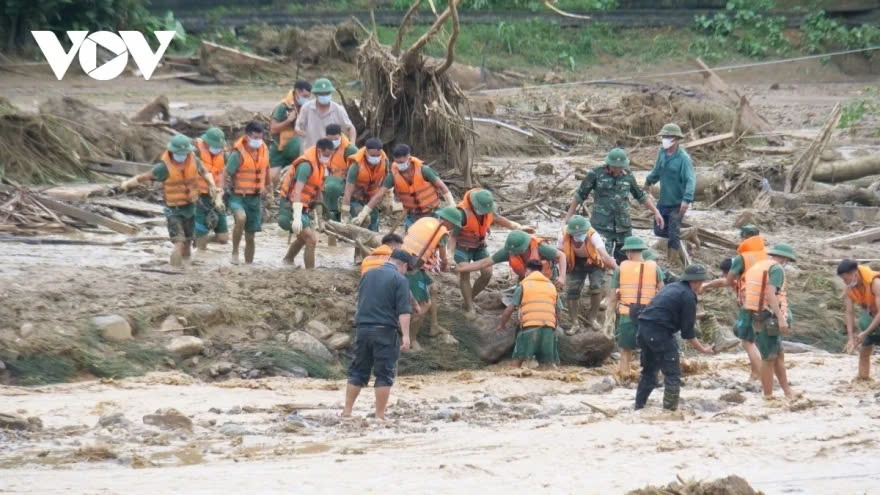  O dau co bong dang cua quan doi la o do nhan dan co niem tin hinh anh 2