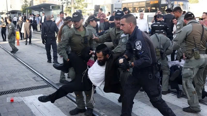 Quân đội Israel bổ sung lệnh triệu tập thành viên cộng đồng Do Thái chính thống