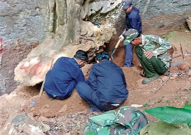 remains of nine vietnamese volunteer soldiers, experts found in laos in one month picture 1