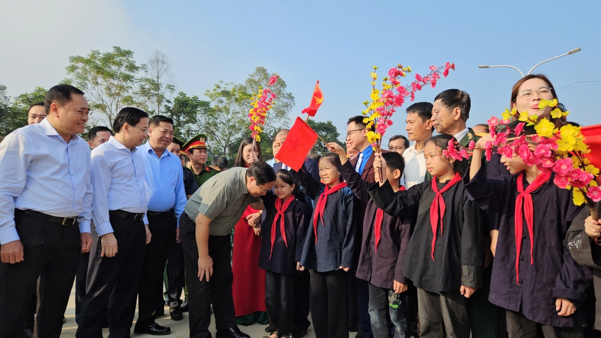 thu tuong du ngay hoi Dai doan ket toan dan toc tai tinh lang son hinh anh 3 thu tuong du ngay hoi Dai doan ket toan dan toc tai tinh lang son hinh anh 3